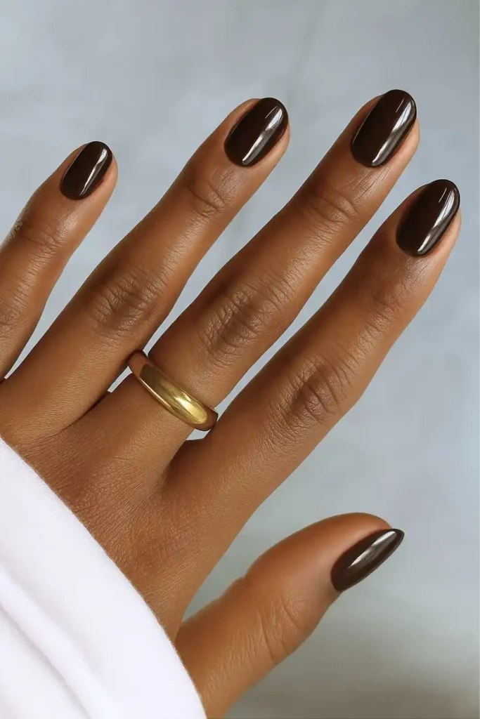 Oval Dark Brown Manicure