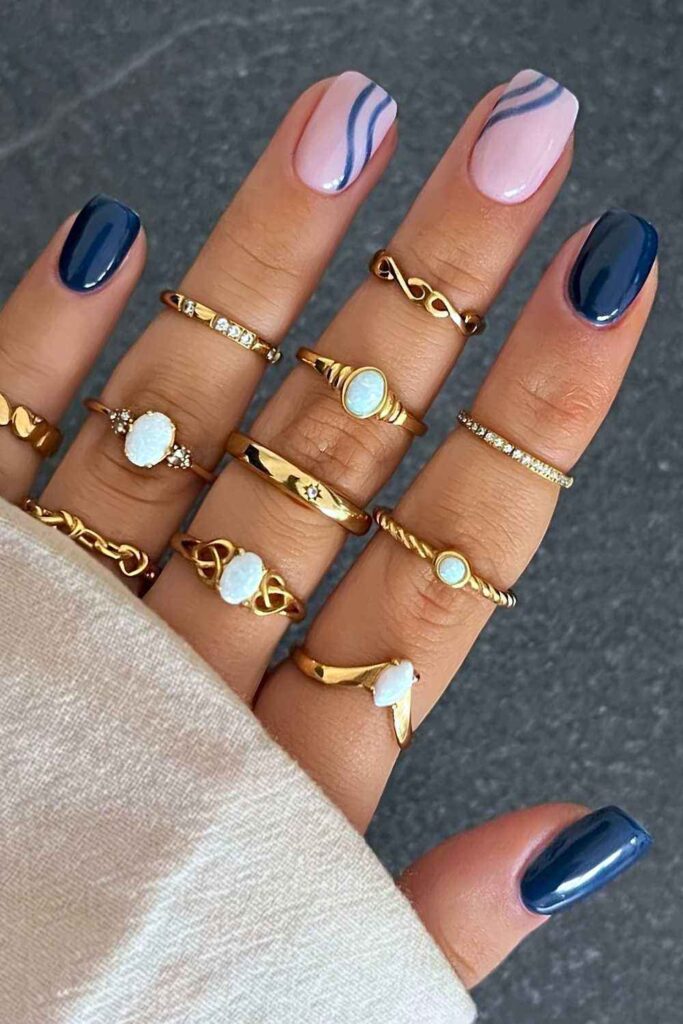 Short Navy Blue Nails With Accent Line Art