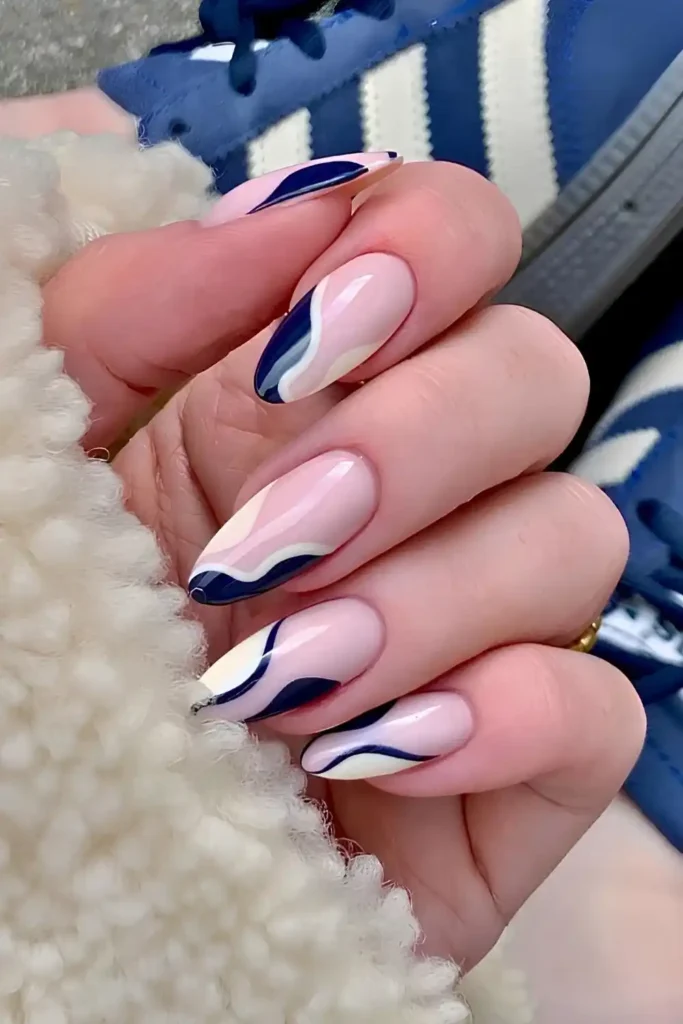 Beige and Navy Blue Fall Manicure for a Cozy Seasonal Style