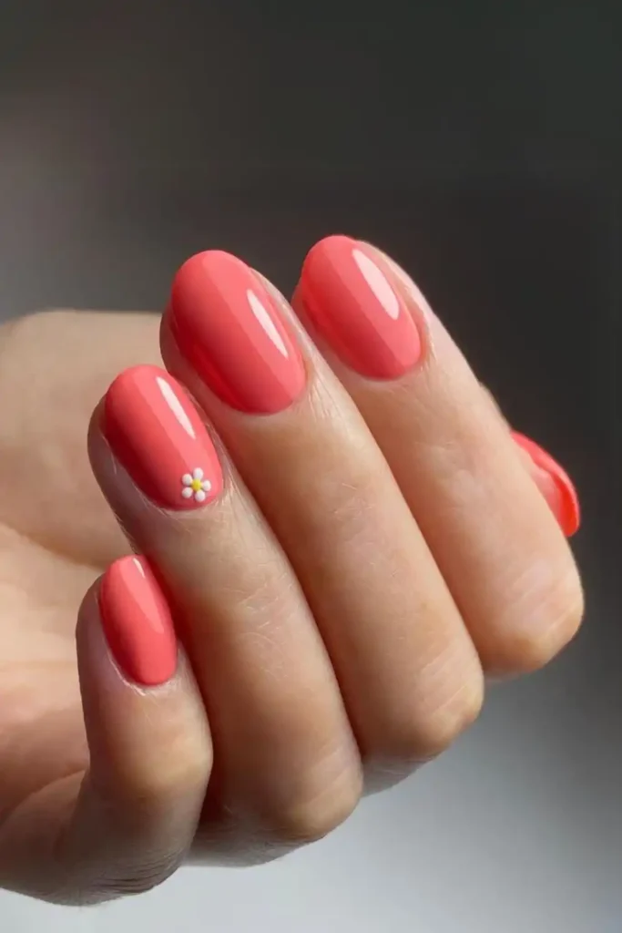 Coral Summer Nails for a Bright Seasonal Look