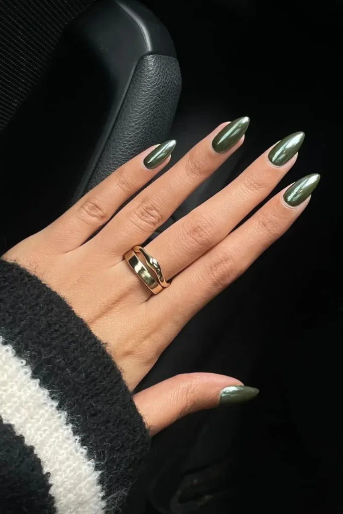 Dark Olive Chrome Mani With a Stunning Mirror Finish