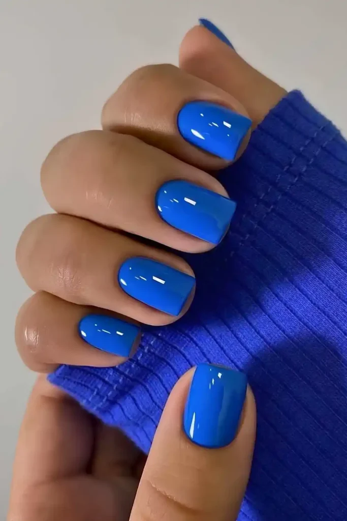 Full Coverage Royal Blue Nails for a Bold Sophisticated Look