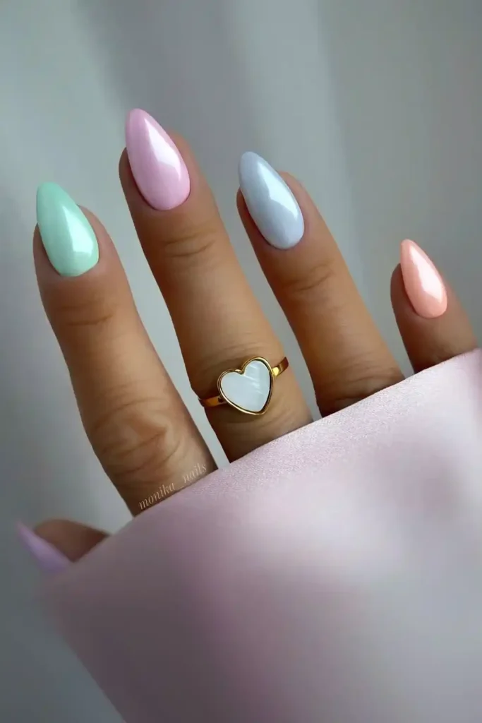 Glazed Pastel Nails With a Glossy Dreamy Finish