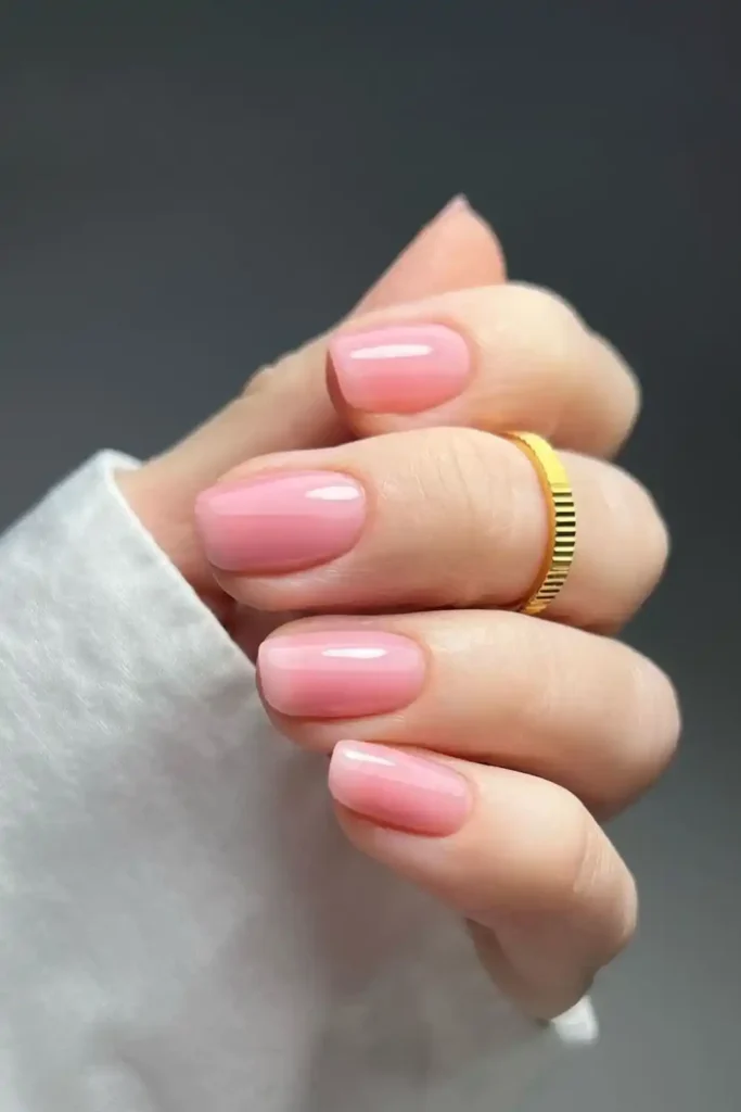 Glossy Pink Nails That Shine Beautifully Every Day