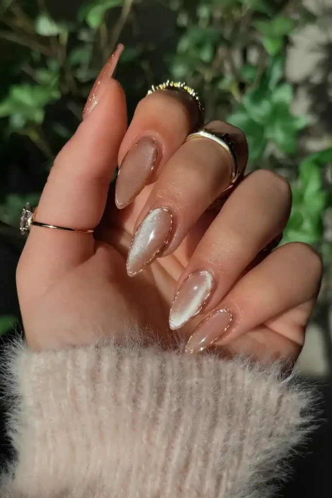Gold Cat Eye Mani With Chrome Accents That Sparkle Beautifully