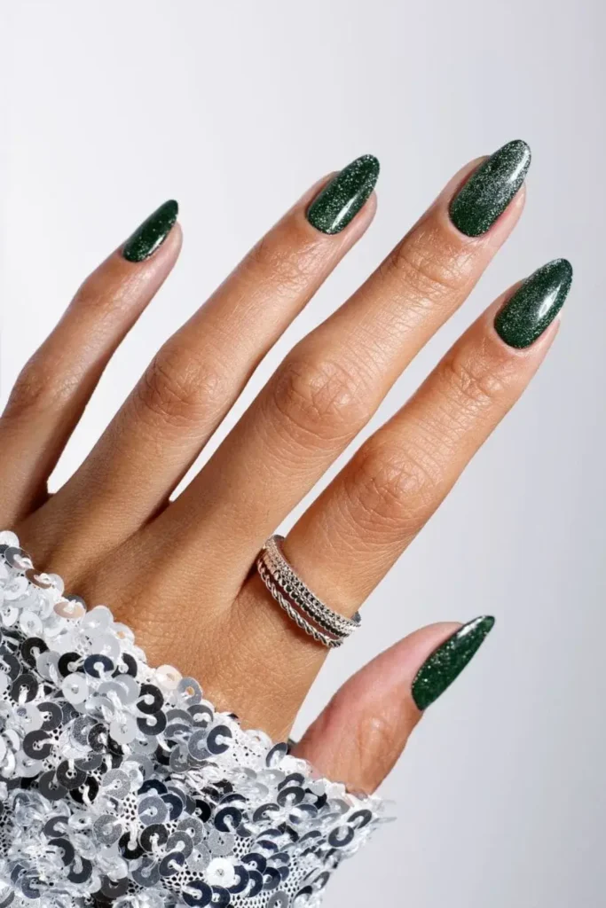 Green Velvet Nails With a Luxurious Soft Finish