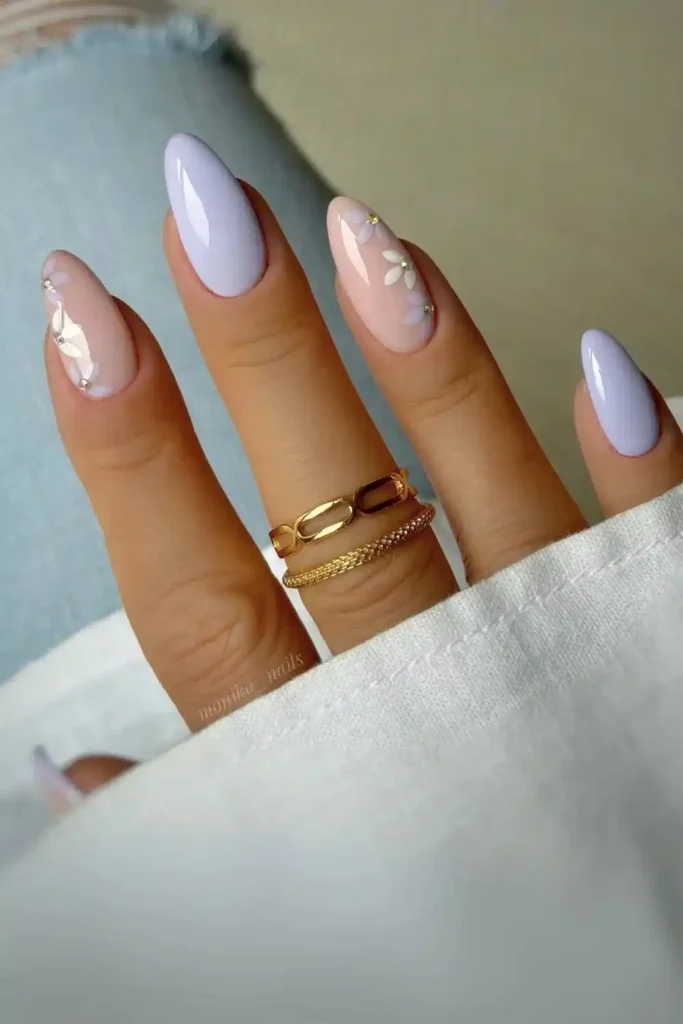 Lavender Manicure With Floral Accents That Feels Fresh and Feminine