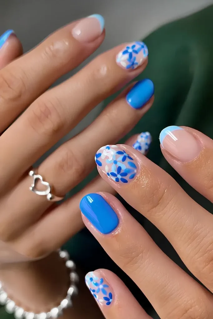 Light and Mid Blue Floral Nails With a Beautiful Color Blend