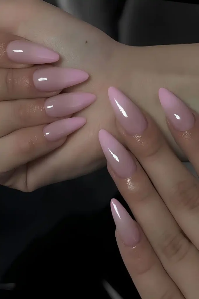 Light Pink Ombre Manicure With a Soft Seamless Fade