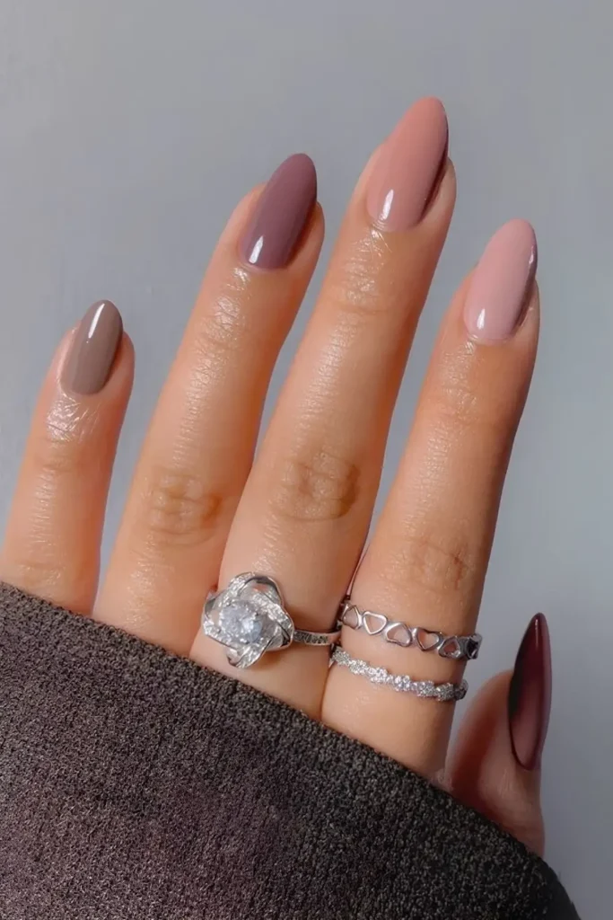 Mauve Gradient Manicure With a Seamless Color Blend
