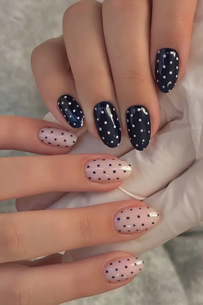 Navy Blue Nails With Silver Details for an Elegant Finish