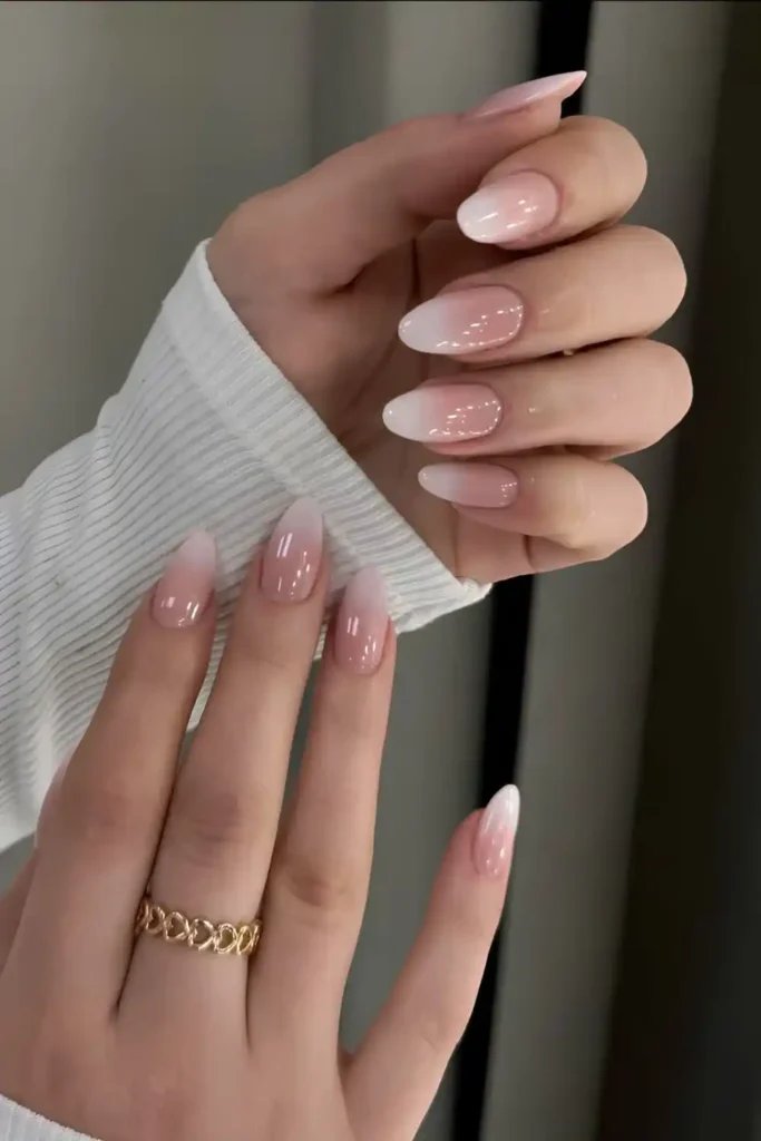 Neutral Ombre Nails With Glowy Finish That Shine Beautifully