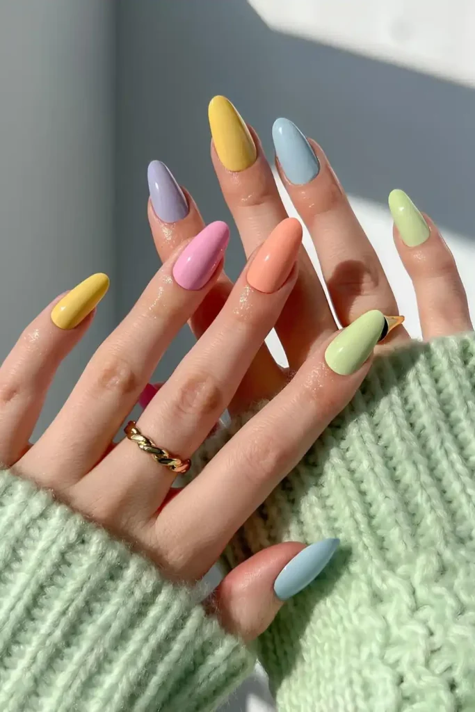 Pastel Skittle Nails That Brighten Every Manicure
