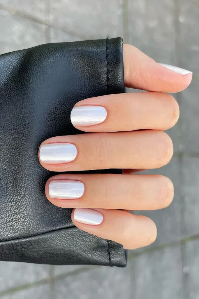 Pearly White Nails for a Timeless Elegant Look