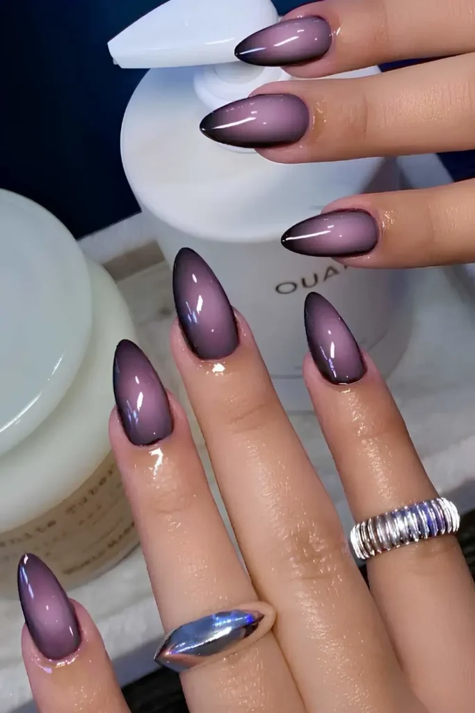 Purple and Black Aura Mani for a Bold Style