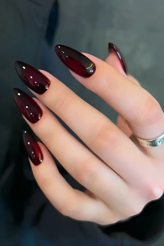 Red and Black Gradient Manicure With a Bold Dramatic Finish