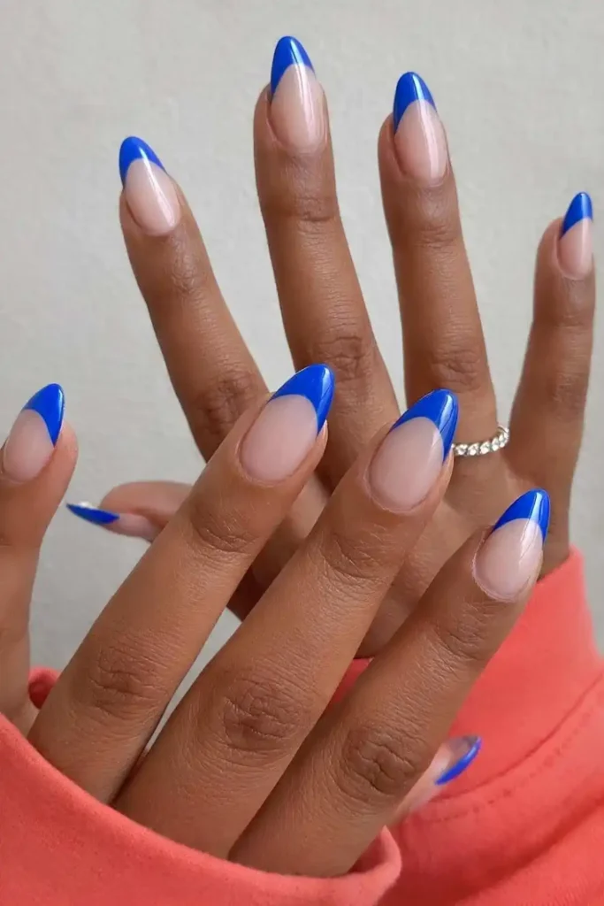 Royal Blue French Tip Manicure That Never Goes Out of Style