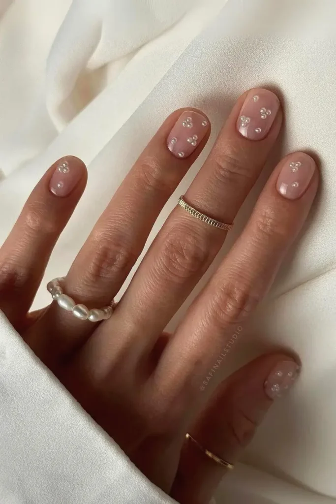 Short Pearl Nails for a Chic Minimal Look