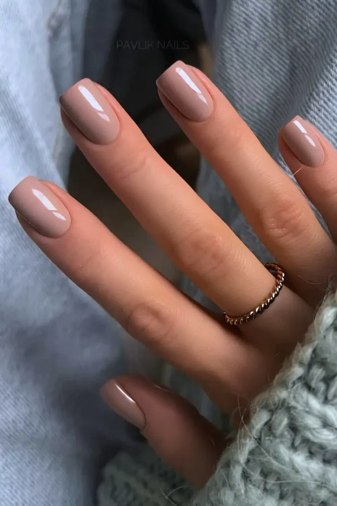 Solid Light Brown Manicure That Never Goes Out of Style