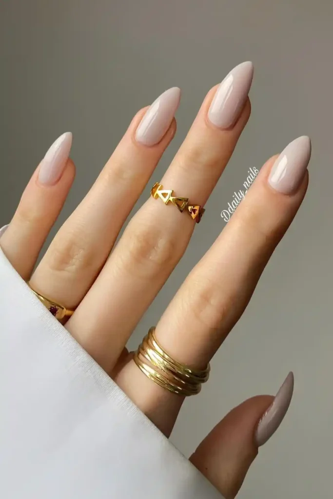 Solid Warm Gray Manicure You'll Love for Everyday Wear