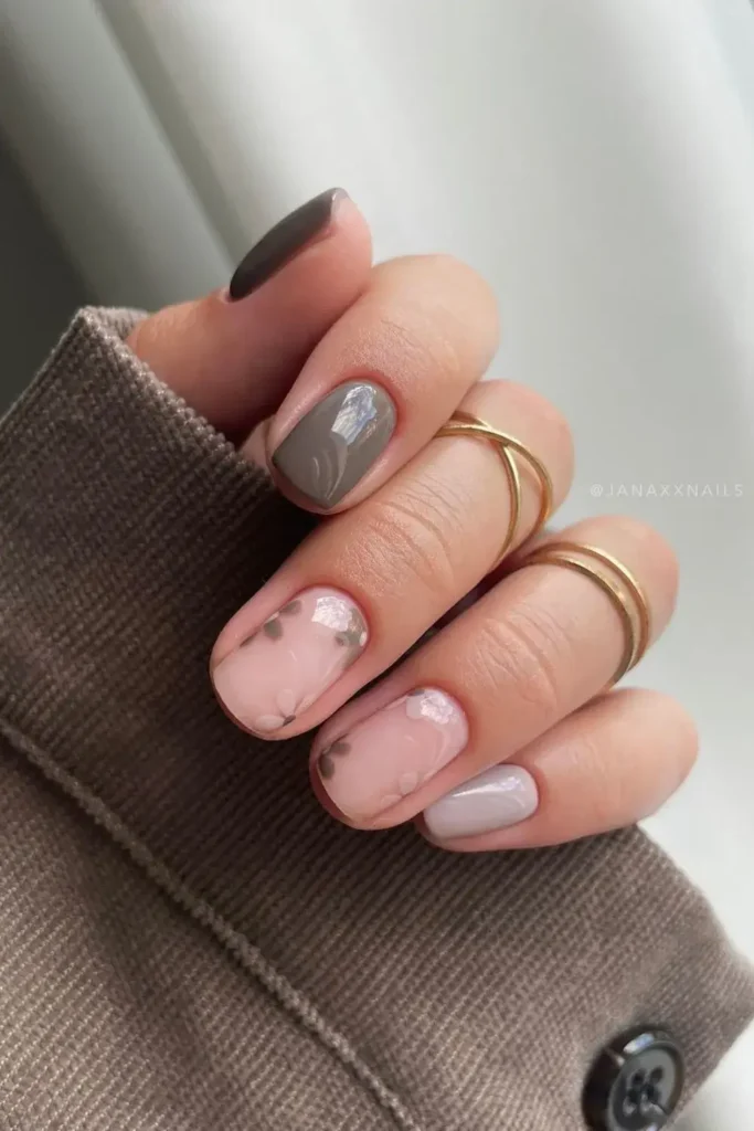 Autumn Floral Nails for a Cozy Seasonal Manicure