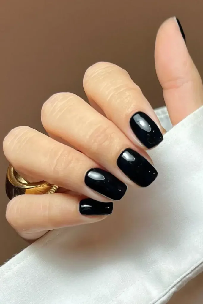Classic Black Nails That Match Every Occasion