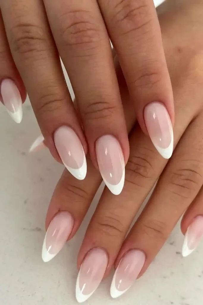 Classic French Nails That Never Go Out of Fashion