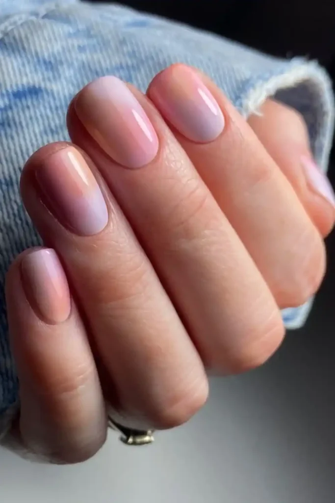 Gradient Pink and Lilac Nails With a Soft Color Blend