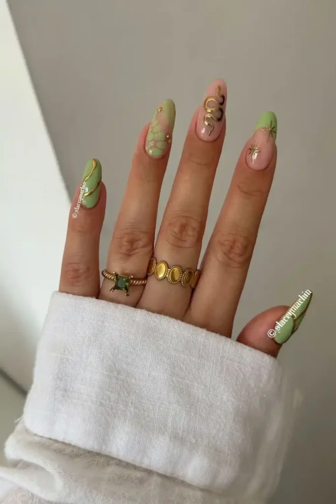 Green and Gold Nail Design That Looks Luxurious